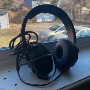 JVC wired headphones